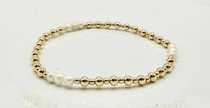 Ophelia Pearl Bracelet