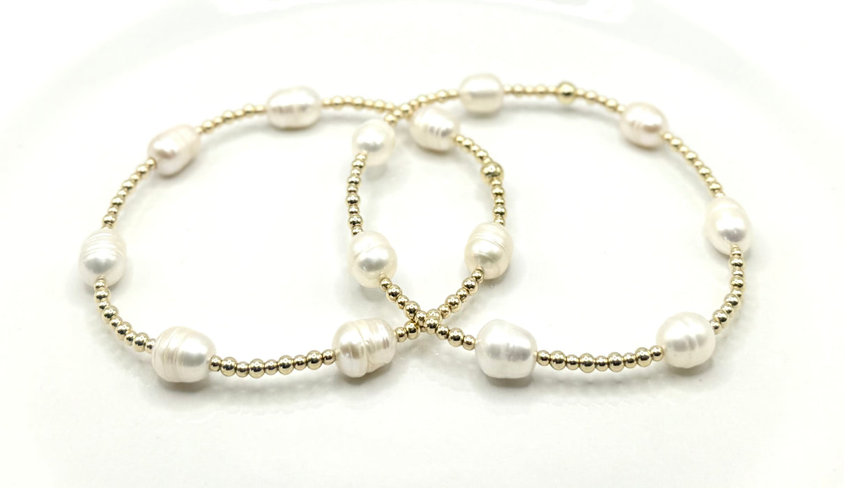Ellie Pearl Bracelet