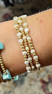 Ellie Pearl Bracelet