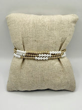 Load image into Gallery viewer, Hailey Pearl Bracelet
