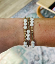 Load image into Gallery viewer, Emarie Pearl Bracelet
