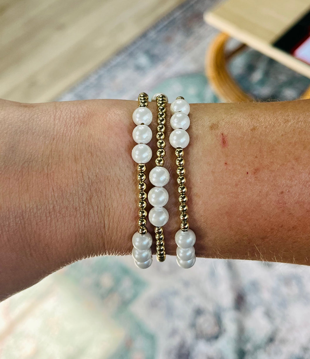 Emarie Pearl Bracelet